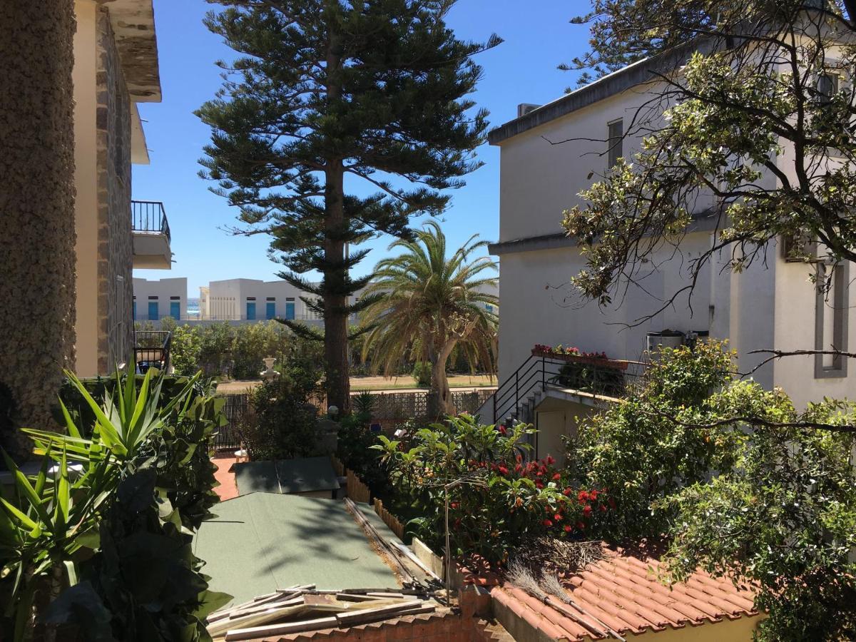 Bonu Bentu - Poetto Beach Cagliari Buitenkant foto